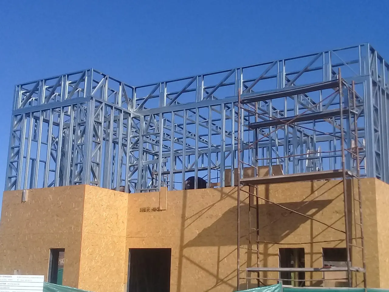 Estructura en seco ejecutada por Arquiener